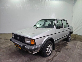 Sedan VOLKSWAGEN