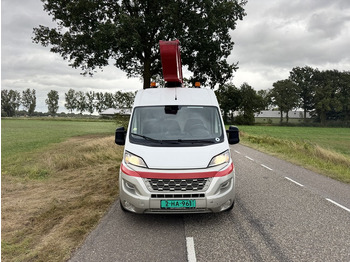 Truck with aerial platform Peugeot 2.0HDI 13mtr werkhoogte 2018: picture 3