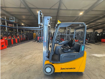 Forklift JUNGHEINRICH EFG