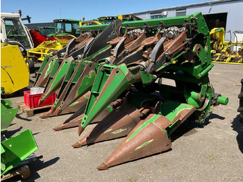 Agricultural machinery JOHN DEERE