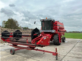 Combine harvester MASSEY FERGUSON
