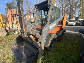 Compact track loader