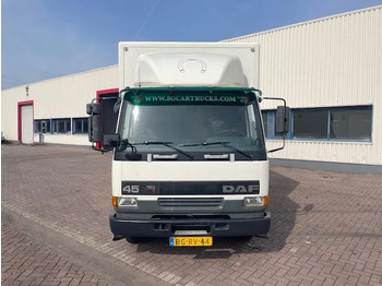 Horse truck DAF LF 45.130 CLEAN HORSES NL-TRUCK: picture 2