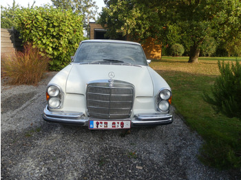 Car MERCEDES-BENZ