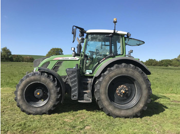 Farm tractor FENDT 724 Vario