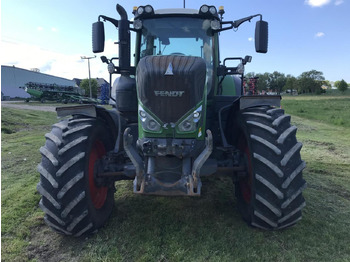 Farm tractor Fendt 828 Vario: picture 4
