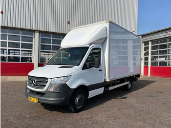 Closed box van MERCEDES-BENZ Sprinter 516