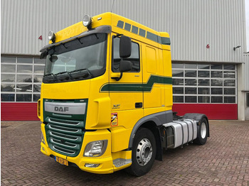 Tractor truck DAF XF 440