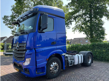 Tractor truck MERCEDES-BENZ Actros 1940