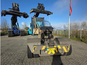 Terminal tractor Terberg YT222: picture 5 Terminal tractor Terberg YT222: picture 5