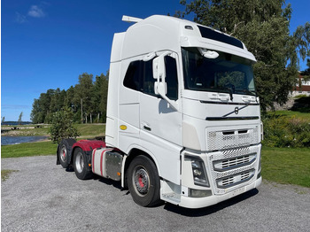 Tractor truck VOLVO FH16 600