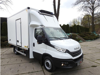 Refrigerated delivery van Iveco Daily: picture 2