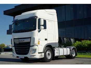 Tractor truck DAF XF 460