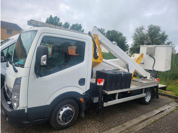 Commercial truck NISSAN