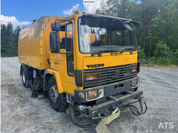 Road sweeper VOLVO FL