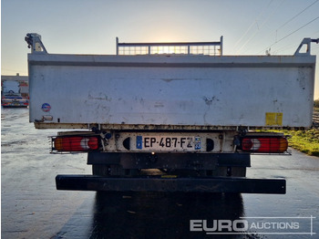 Tipper van 2017 Nissan NT400: picture 4 Tipper van 2017 Nissan NT400: picture 4