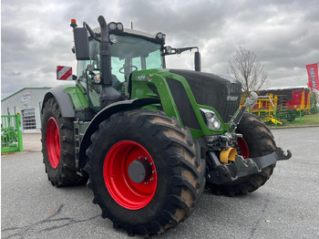 Farm tractor FENDT 828 Vario