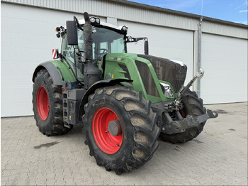 Farm tractor FENDT 828 Vario