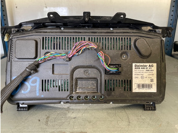 Cab and interior MERCEDES-BENZ