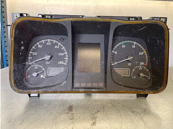 Cab and interior MERCEDES-BENZ