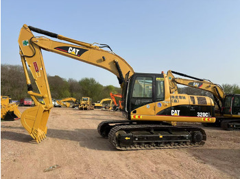 Crawler excavator CATERPILLAR 320C