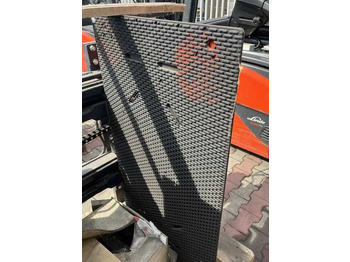 Clamp for Material handling equipment Cascade UEC-07-2003 R0, Kartonklammer: picture 3