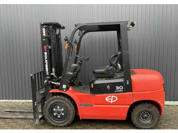 Electric forklift EP Equipment EFL302: picture 2 Electric forklift EP Equipment EFL302: picture 2