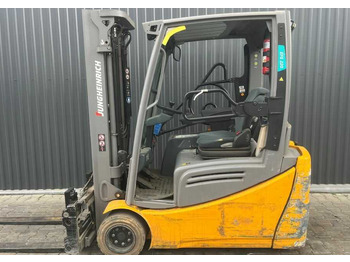 Electric forklift Jungheinrich EFG220: picture 2