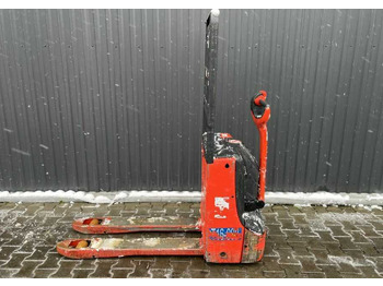 Pallet truck Linde T16: picture 2 Pallet truck Linde T16: picture 2