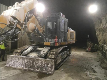 Crawler excavator LIEBHERR R 944