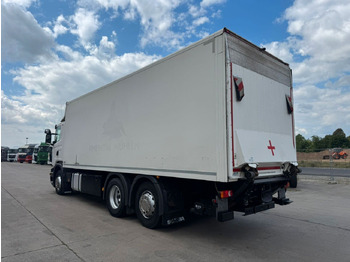 Box truck Scania P 380 * KOFFER * LBW 3 TON * LENK / LIFTACHSE *: picture 4