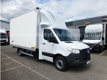 Closed box van MERCEDES-BENZ Sprinter 317