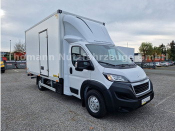 Closed box van PEUGEOT Boxer