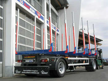 Log trailer