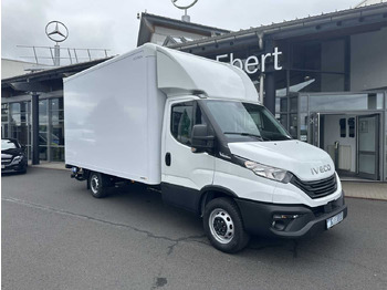 Closed box van IVECO Daily 35s16