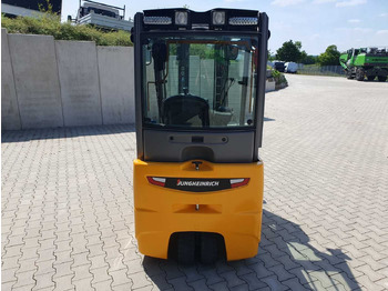 Electric forklift Jungheinrich EFG 215 / Triplex: 4.25m! / SS / nur 1.368h!: picture 5 Electric forklift Jungheinrich EFG 215 / Triplex: 4.25m! / SS / nur 1.368h!: picture 5