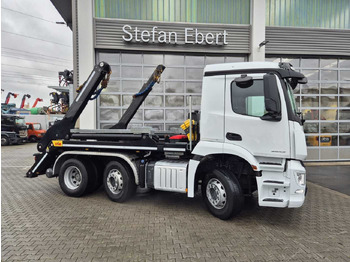 Tipper Mercedes-Benz Arocs 2543 L 6x2/4 Hiab TS 2018 TAZ Funk: picture 4 Tipper Mercedes-Benz Arocs 2543 L 6x2/4 Hiab TS 2018 TAZ Funk: picture 4