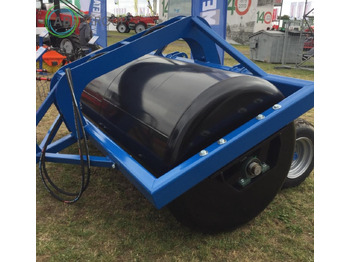 Farm roller METAL-TECHNIK