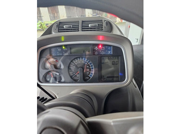 Farm tractor Deutz-Fahr Agrotron Warrior 7250TTV: picture 4