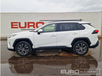 SUV 2022 Toyota RAV 4: picture 2