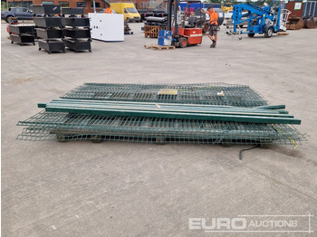 Construction equipment Galvanised fencing Panel (4 of), Fencing Posts (5 of): picture 2