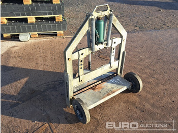 Asphalt machine Red Band Hydraulic Block Cutter: picture 3 Asphalt machine Red Band Hydraulic Block Cutter: picture 3