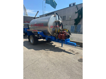 Slurry tanker