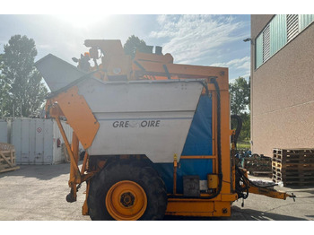 Grape harvesting machine Vendemmiatrice usata Grégoire G60I: picture 3