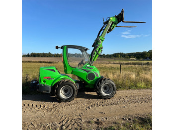 Wheel loader Avant 860 i: picture 2