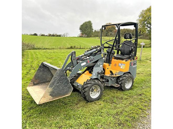 Skid steer loader GIANT