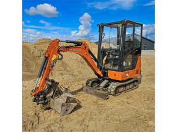 Mini excavator Hitachi ZX19-6 CR: picture 2