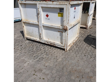 Storage tank