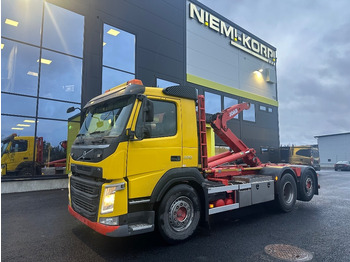 Hook lift truck VOLVO FM11 370
