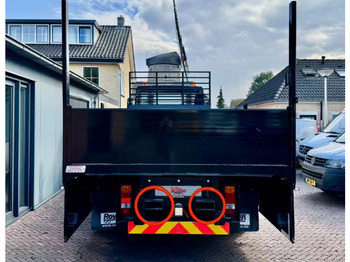 Dropside/ Flatbed truck MAN TGM 18.290